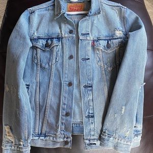 Distressed Levi jean jacket